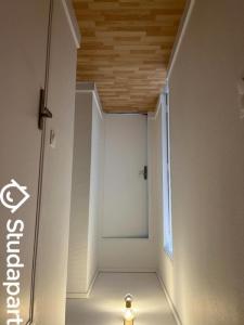 Louer Appartement 11 m2 Evry