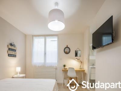 Louer Appartement Bordeaux 653 euros