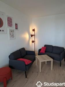 For rent Orleans 1 room 9 m2 Loiret (45100) photo 0