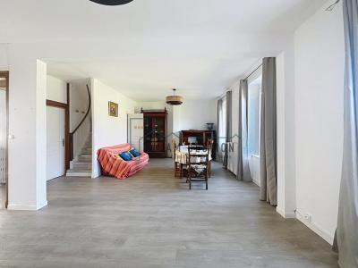 For rent Saint-sulpice-lauriere 5 rooms 155 m2 Haute vienne (87370) photo 2