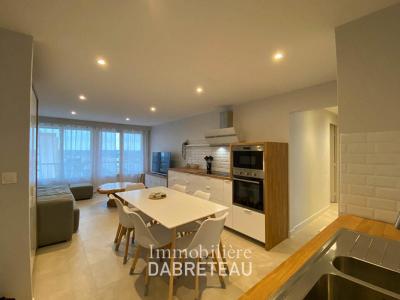 Louer Appartement 92 m2 Bron