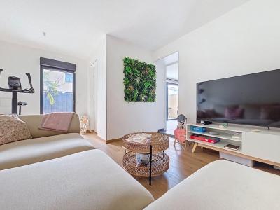 For sale Solaize 5 rooms 112 m2 Rhone (69360) photo 3