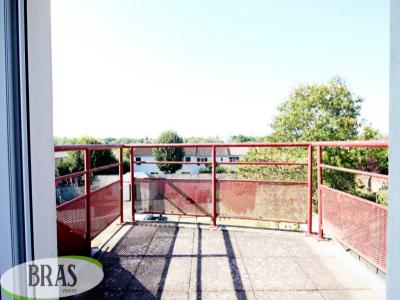 For sale Nantes 3 rooms 66 m2 Loire atlantique (44200) photo 1