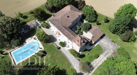 For sale Preignan 7 rooms 381 m2 Gers (32810) photo 0