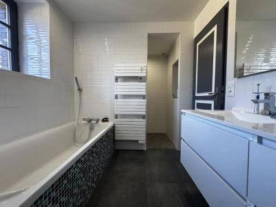 For sale Tremblay-les-villages 7 rooms 153 m2 Eure et loir (28170) photo 3