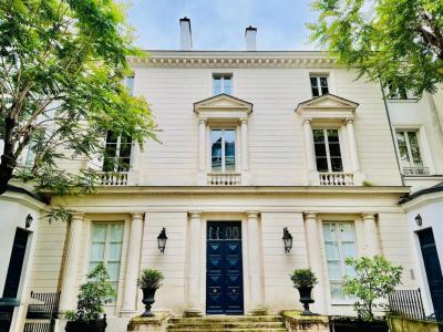 For sale Paris-9eme-arrondissement 5 rooms 108 m2 Paris (75009) photo 0