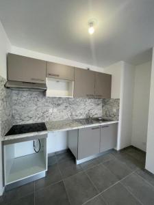 For rent Pins-justaret 3 rooms 64 m2 Haute garonne (31860) photo 4