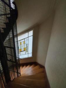 Louer Appartement Paris-18eme-arrondissement 887 euros