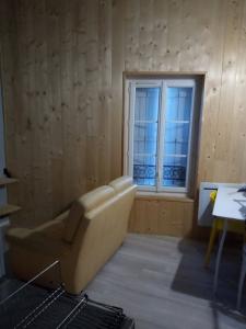 For rent Rions 2 rooms 32 m2 Gironde (33410) photo 1