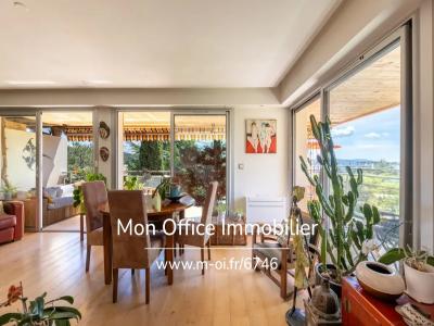 Acheter Appartement 97 m2 Beaurecueil