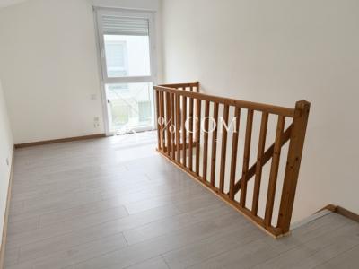 For sale Nantes 2 rooms 23 m2 Loire atlantique (44000) photo 2