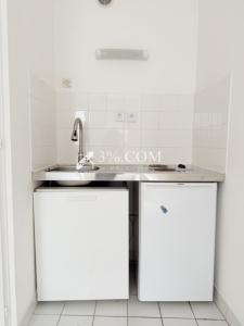 For sale Nantes 2 rooms 23 m2 Loire atlantique (44000) photo 3