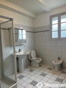 For rent Caen 1 room 18 m2 Calvados (14000) photo 2