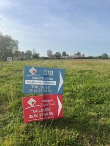 For sale Vacquiers 700 m2 Haute garonne (31340) photo 0