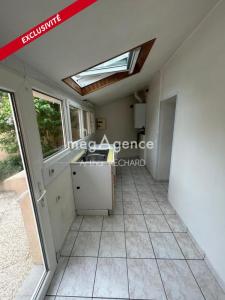 For sale Lannion 3 rooms 46 m2 Cotes d'armor (22300) photo 2
