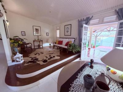 Acheter Immeuble Fort-de-france 499500 euros