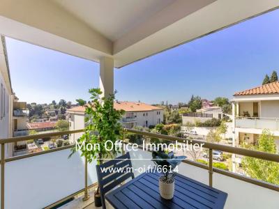 For sale Marseille-12eme-arrondissement 3 rooms 62 m2 Bouches du Rhone (13012) photo 2