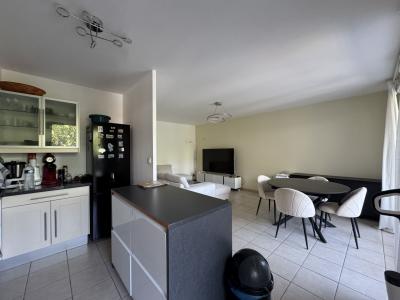 For sale 3 rooms 65 m2 Bouches du Rhone (13013) photo 4