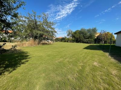 For sale Montaigut-sur-save 810 m2 Haute garonne (31530) photo 0