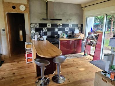 For sale Fontenay-le-comte 5 rooms 121 m2 Vendee (85200) photo 3