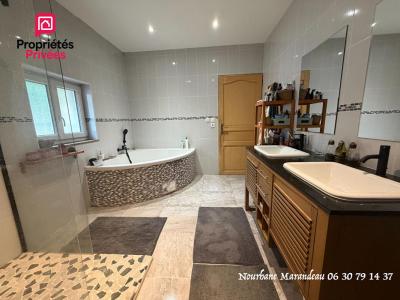 Acheter Maison Thaims 282150 euros