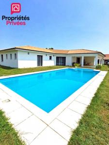 For sale Arvert 5 rooms 144 m2 Charente maritime (17530) photo 2