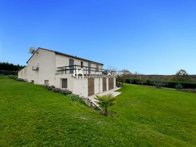 For sale Saint-gaudens 6 rooms 160 m2 Haute garonne (31800) photo 0