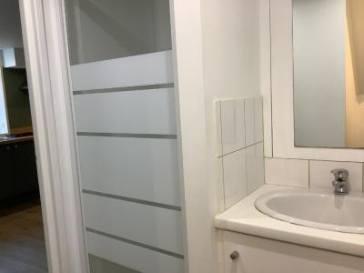 For rent Faches-thumesnil 2 rooms 24 m2 Nord (59155) photo 3