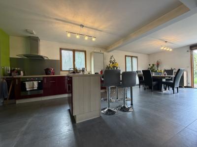 For sale 4 rooms 103 m2 Savoie (73610) photo 3