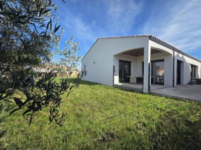 For sale BOURG � PIED 4 rooms 145 m2 Vendee (85340) photo 0