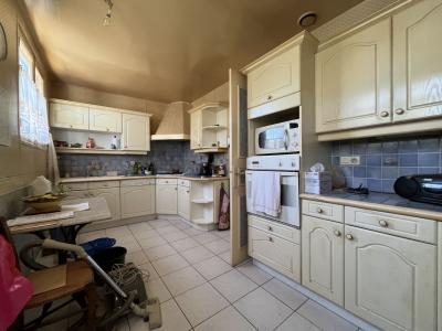 For sale PROCHE DU CANAL DU MIDI 4 rooms 77 m2 Aude (11200) photo 3