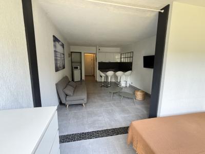 For rent GOLF NIMES CAMPAGNE 2 rooms 33 m2 Gard (30000) photo 4