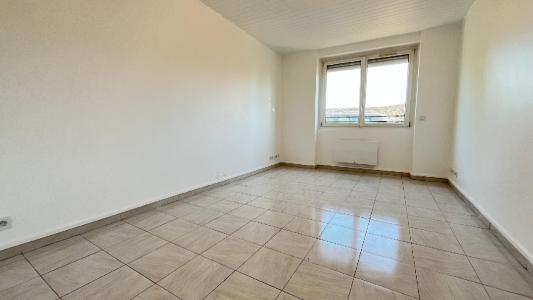 Louer Appartement 23 m2 Louvres