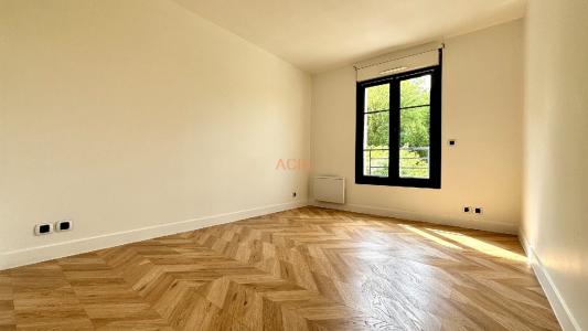 Acheter Appartement Louvres 186000 euros