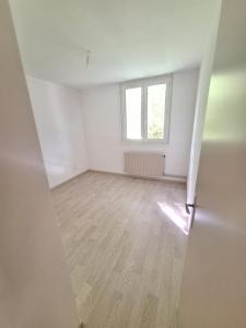 Annonce Location 3 pi�ces Appartement Bussieres 42