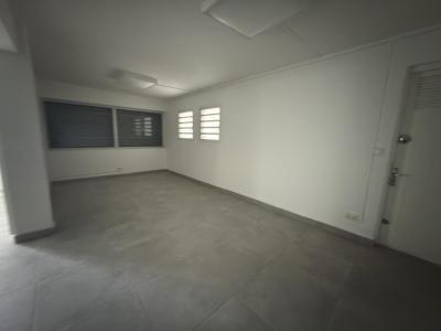 Annonce Location Local commercial Saint-denis 974