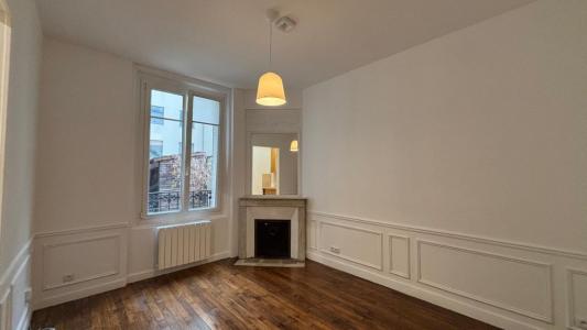 For rent Neuilly-sur-seine 1 room 20 m2 Hauts de Seine (92200) photo 1