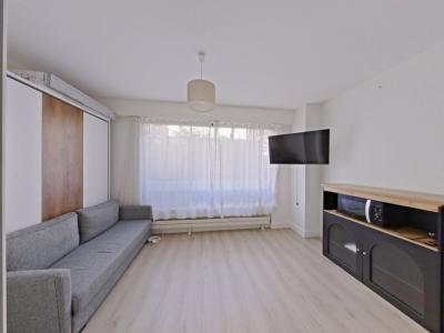 Louer Appartement 18 m2 Paris-15eme-arrondissement