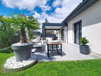 Acheter Maison Mions 495000 euros