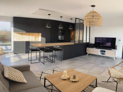 For sale Romainville 4 rooms 81 m2 Seine saint denis (93230) photo 0