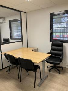 Louer Bureau Venissieux 17160 euros