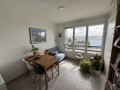 For rent Reze 2 rooms 55 m2 Loire atlantique (44400) photo 3
