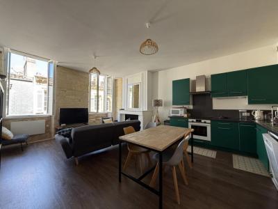 For rent Bordeaux 3 rooms 72 m2 Gironde (33300) photo 0