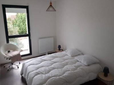 Louer Appartement 90 m2 Begles