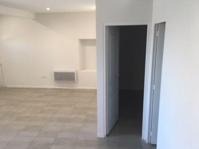 For rent Cavignac 6 rooms 98 m2 Gironde (33620) photo 1