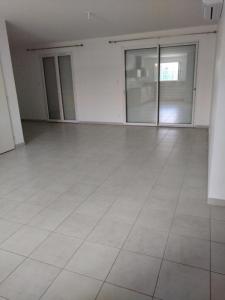 For rent Valeyrac 4 rooms 95 m2 Gironde (33340) photo 3