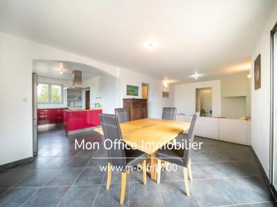 For sale Chorges 6 rooms 190 m2 Hautes alpes (05230) photo 2