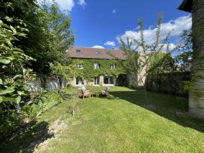 For sale 6 rooms 278 m2 Yvelines (78840) photo 1