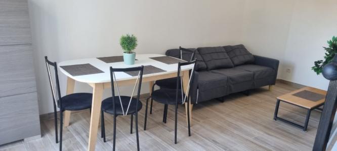 For rent CAMPAGNE 3 rooms 60 m2 Bouches du Rhone (13122) photo 2