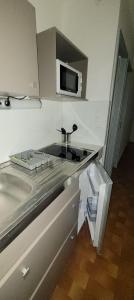 For rent PERE SOULAS 2 rooms 30 m2 Herault (34000) photo 3